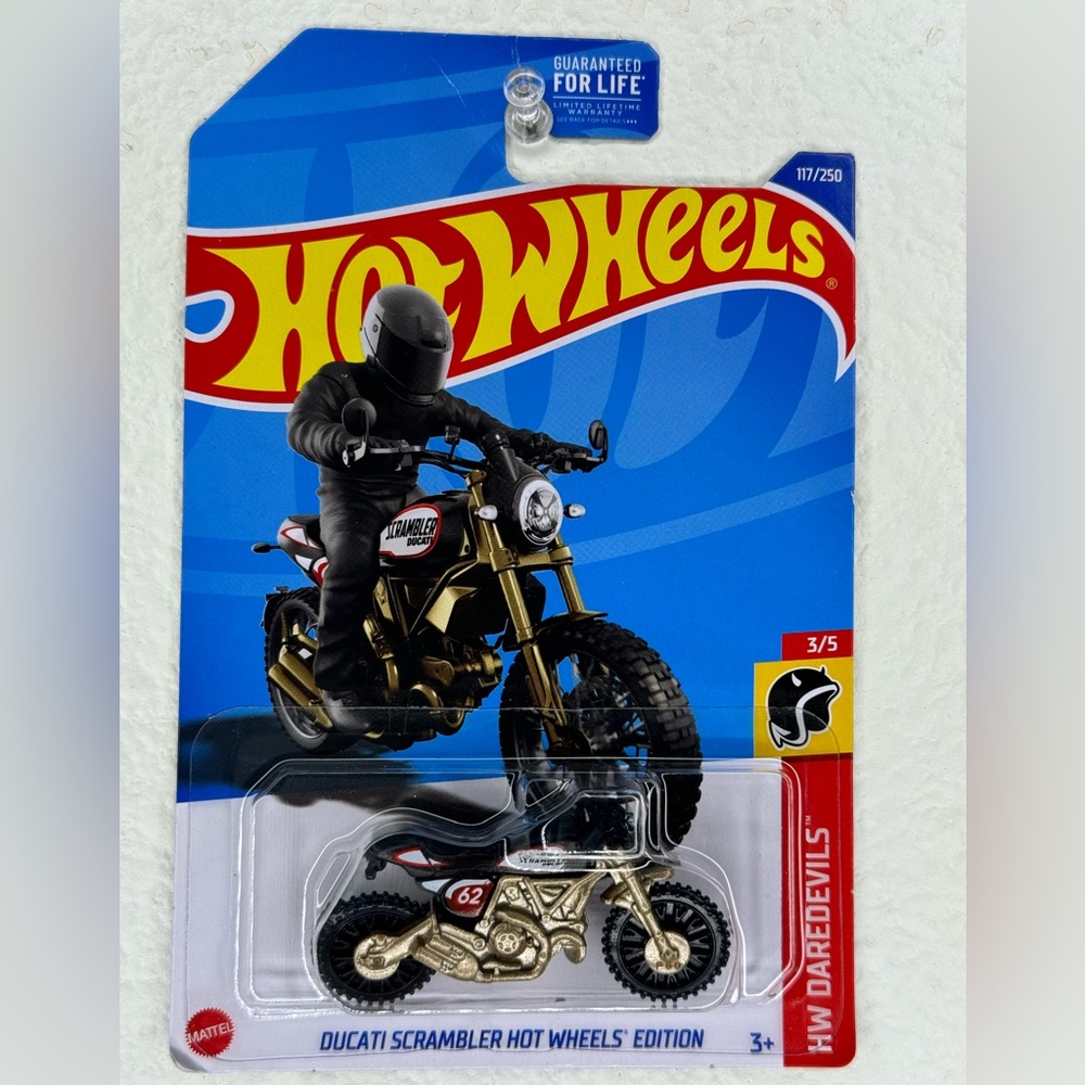 Hot Wheels 
DUCATI SCRAMBLER HOT WHEELS® EDITION